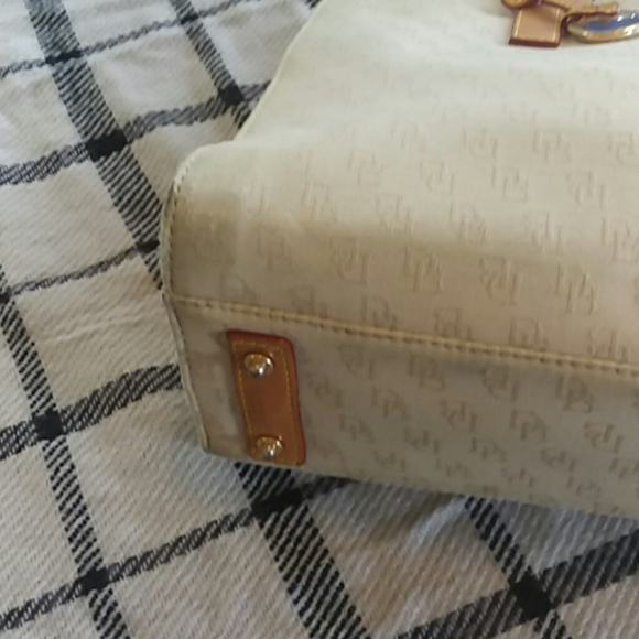 Vintage Dooney & Bourke purse - Picture 3 of 7